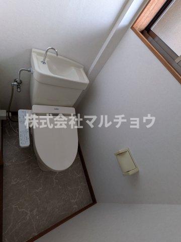 トイレ　落ち着いたトイレです