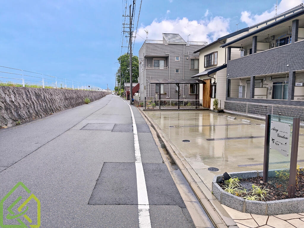 その他　前面道路（その他）まで0m