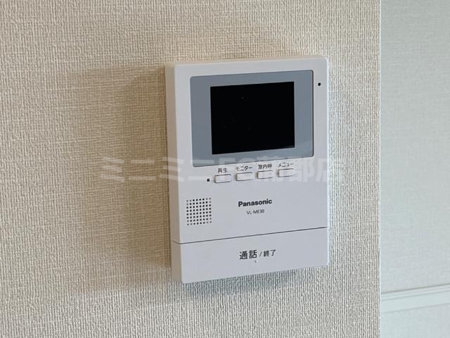 セキュリティ　カメラ付インターホン（イメージ）