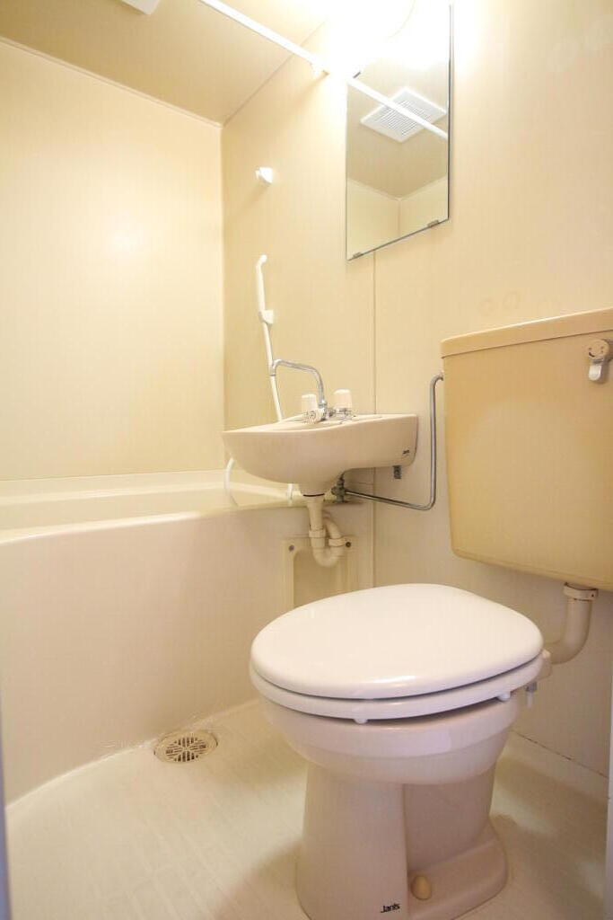トイレ　同建物他号室参考写真