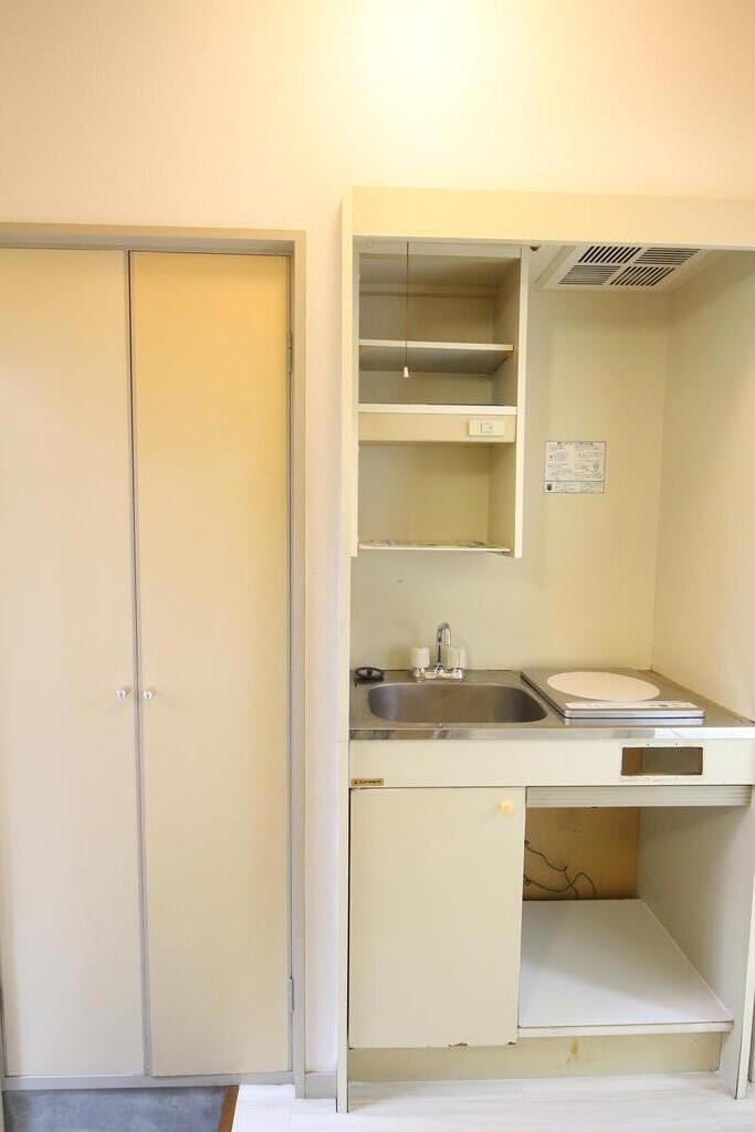 キッチン　同建物他号室参考写真