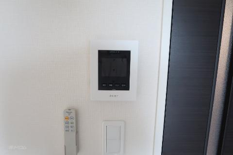 セキュリティ　カメラ付インターホン