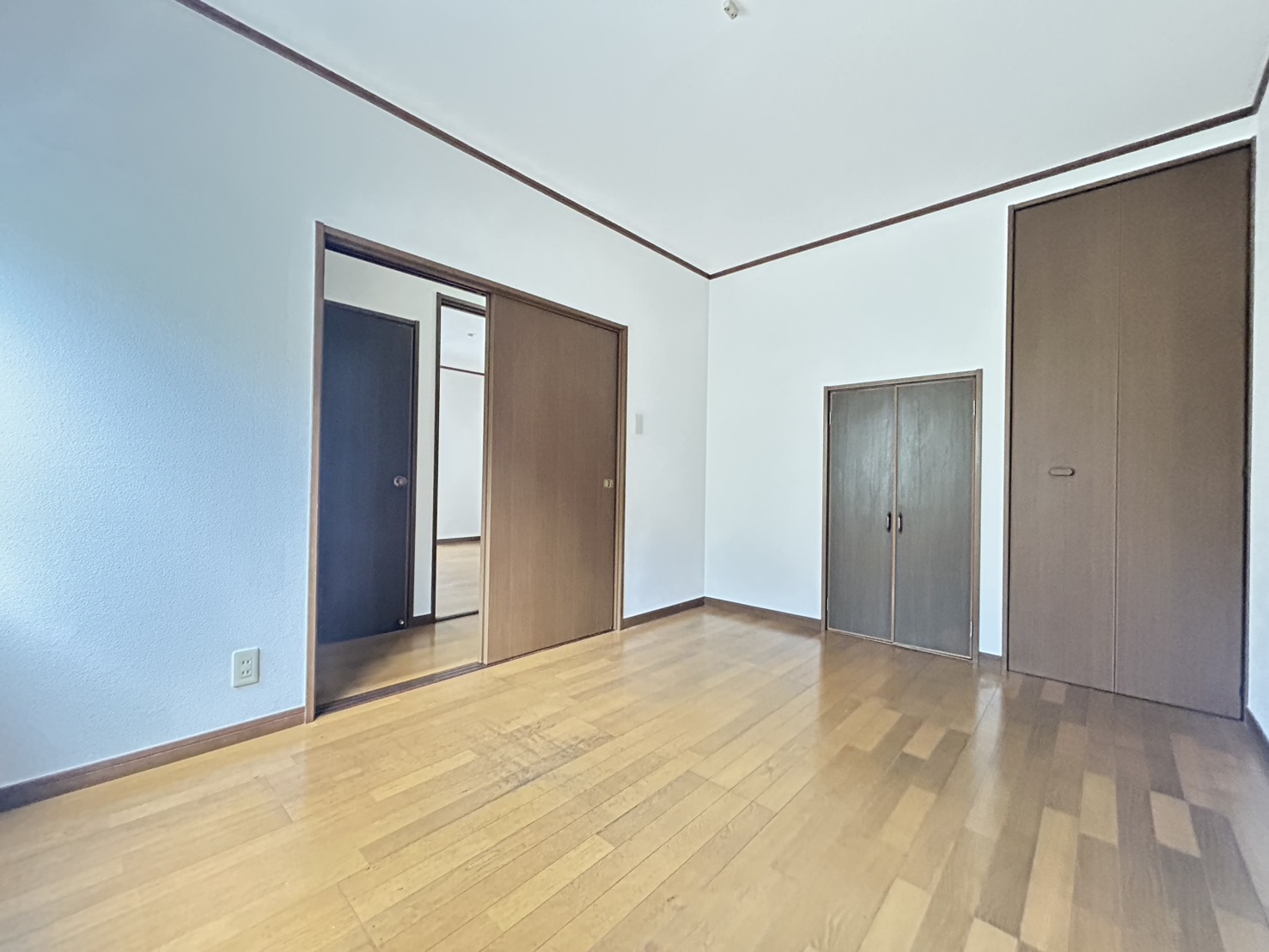 東垂水町戸建の内装写真