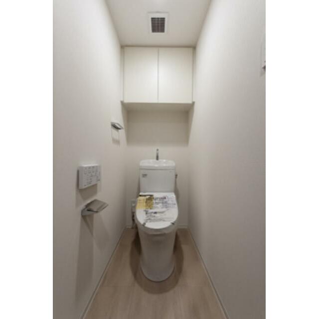 トイレ　※写真は同タイプ住戸です。