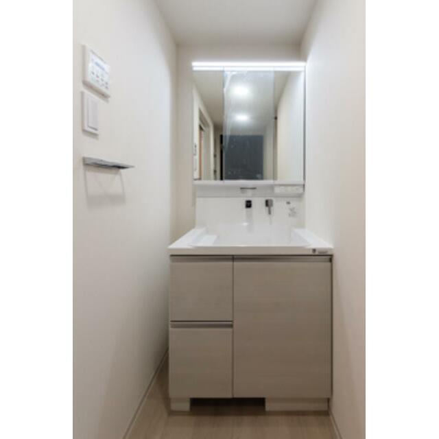 洗面設備　※写真は同タイプ住戸です。