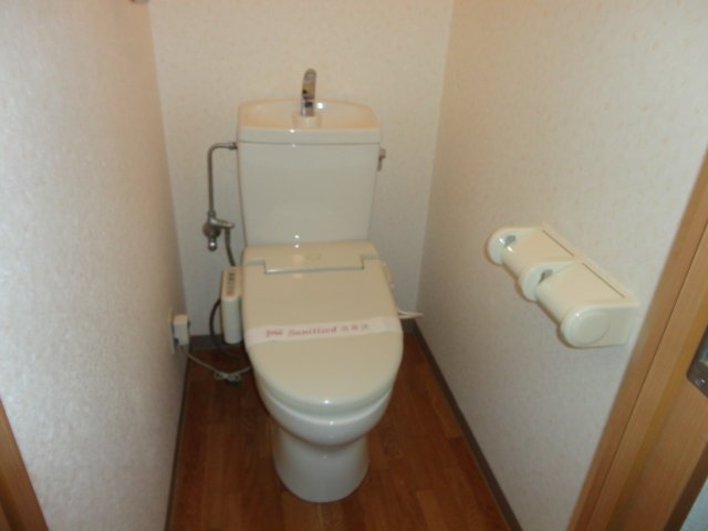 トイレ　シャワー付トイレ