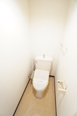トイレ　※同物件・同タイプの写真です。