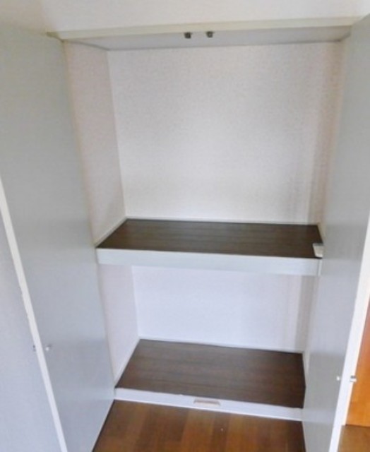 収納　別部屋参考写真です。