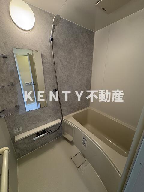 バス・シャワールーム　お風呂です