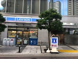 コンビニ　ローソン白金高輪駅前店（コンビニ）まで202m
