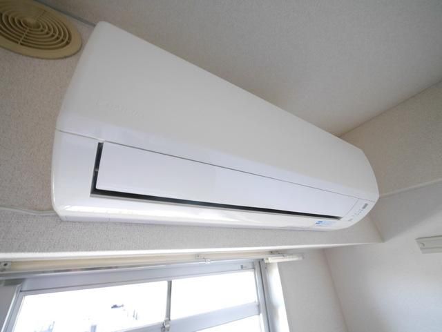 その他　★エアコン★