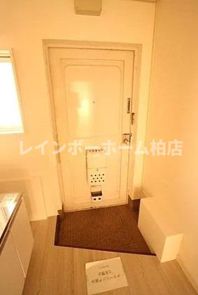 玄関　明るい玄関です