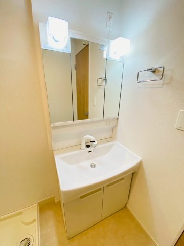 洗面設備　※同タイプの写真となります。