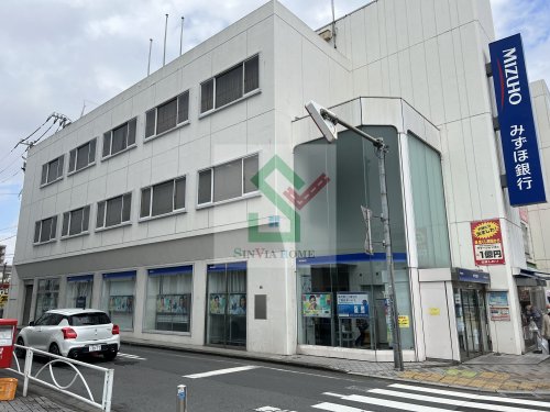 銀行　みずほ銀行飯能支店（銀行）まで448m