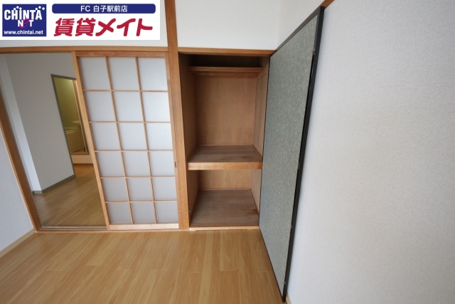収納　反転タイプ参考写真