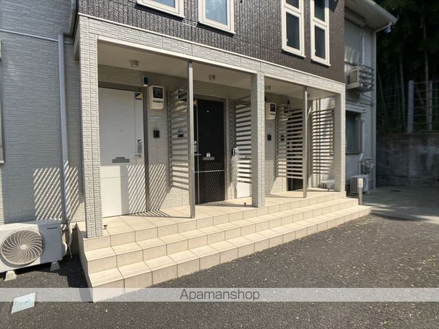 イースト コテージの外観写真