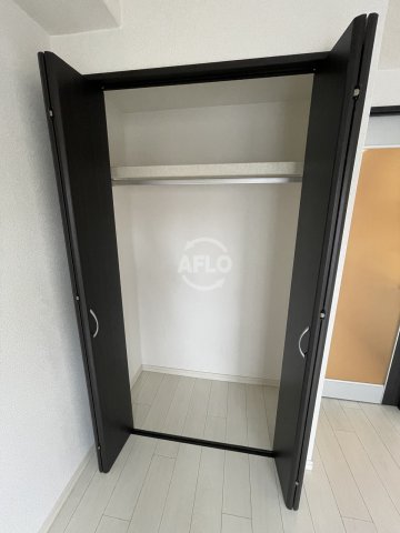 収納　レオンコンフォート新梅田II　クローゼット