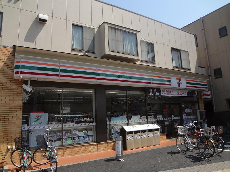 コンビニ　セブンイレブン立川諏訪通り店（コンビニ）まで130m