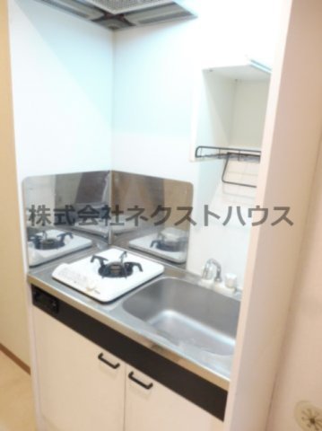 キッチン　別部屋参考写真です