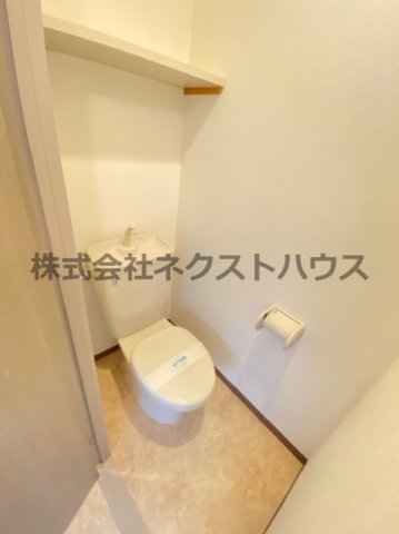 トイレ　別部屋参考写真です