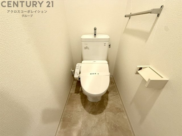 トイレ　ウォシュレット付きのトイレです♪