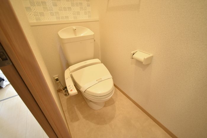 トイレ　清潔感のあるトイレです