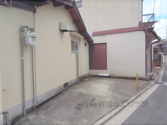 その他　ガレージ