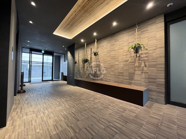 エントランス　アノパーク加賀屋　エントランス