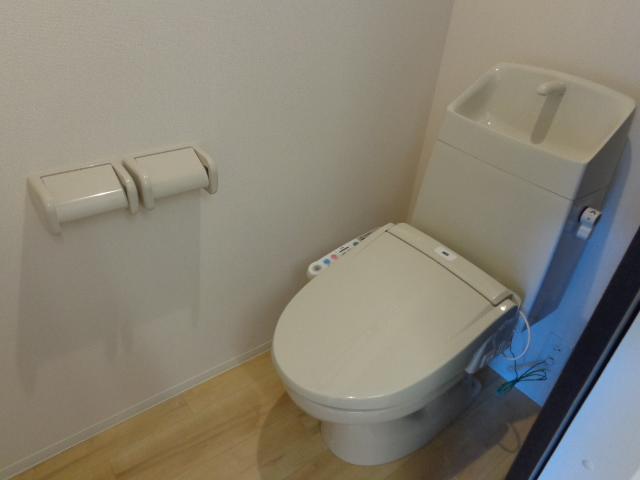 トイレ　シャワー付トイレ（イメージ）