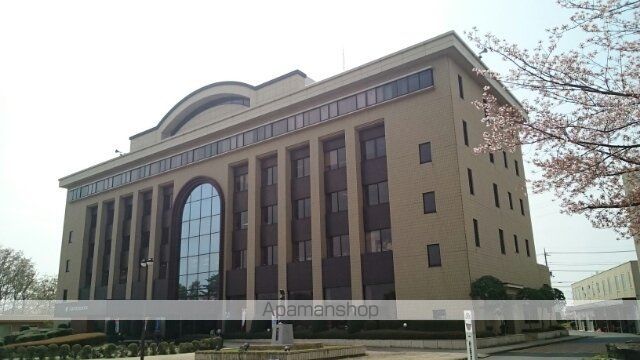 役所　久喜市役所　鷲宮総合支所（役所）まで380m