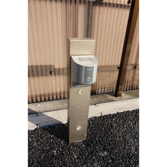 駐車場　ＥＶ自動車充電器