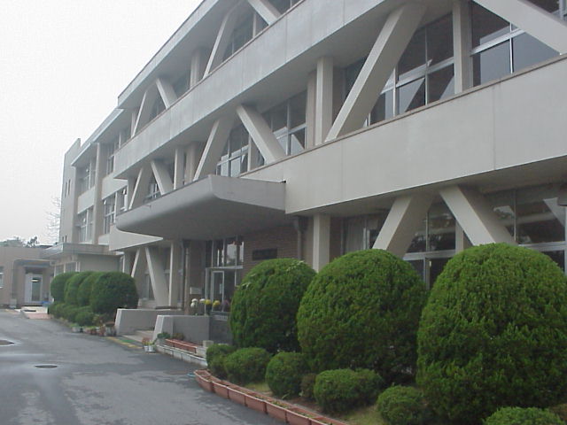 小学校　小津小学校（小学校）まで100m