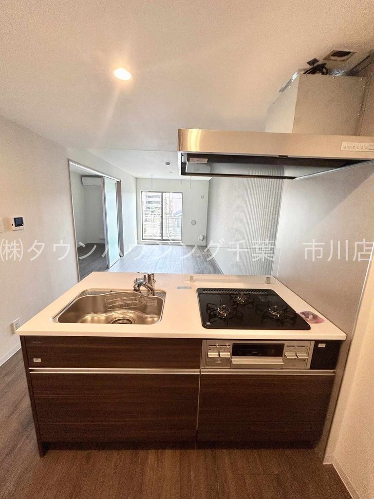 キッチン　※別部屋参考写真