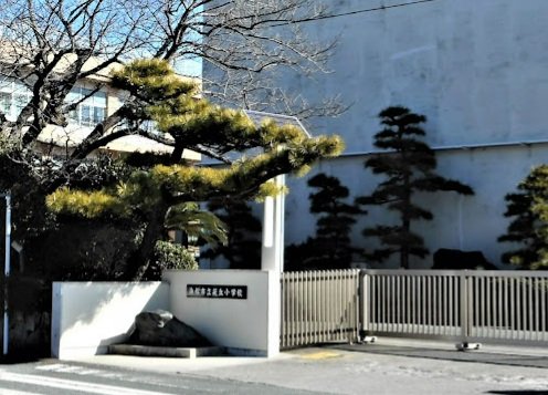 小学校　浜松市立萩丘小学校（小学校）まで1004m