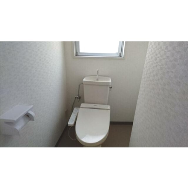 トイレ　※別部屋参考写真です。