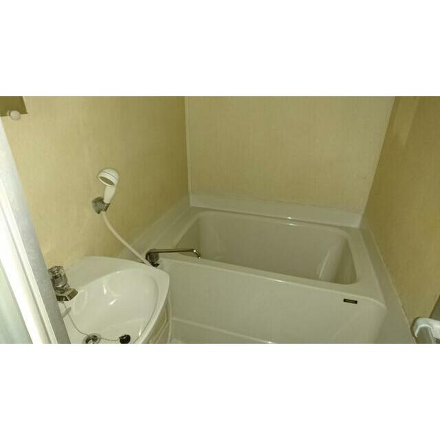 バス・シャワールーム　※別部屋参考写真です。