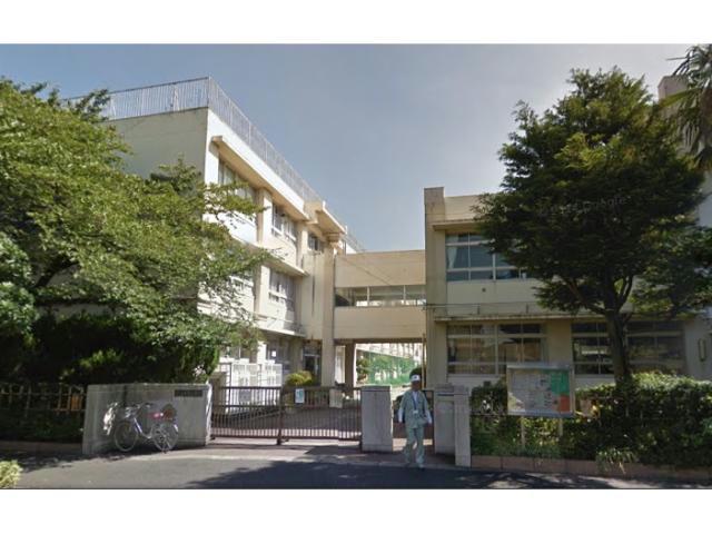 小学校　葛飾区立上千葉小学校（小学校）まで461m