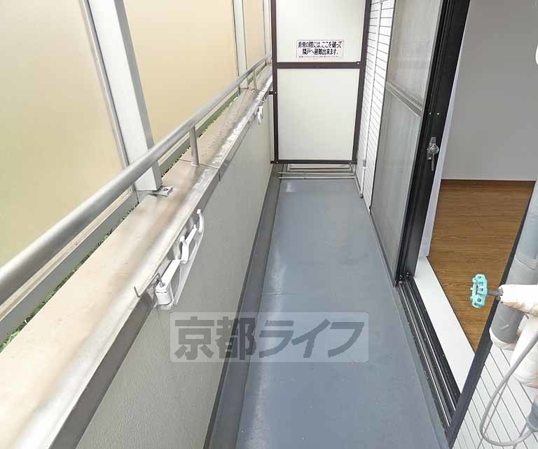 バルコニー　バルコニです。