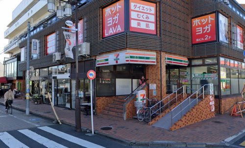 コンビニ　セブンイレブン 浜田山メインロード店（コンビニ）まで496m