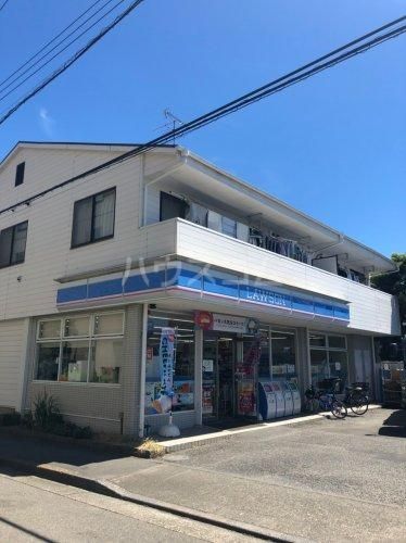 コンビニ　ローソン 立川羽衣町三丁目店（コンビニ）まで732m