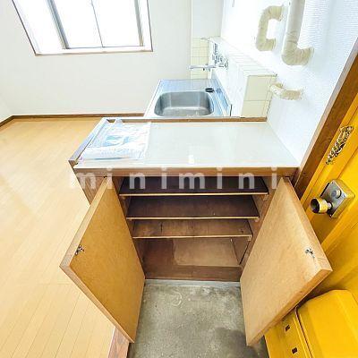 収納　※写真は別号室のものですので現状優先とさせていただきます