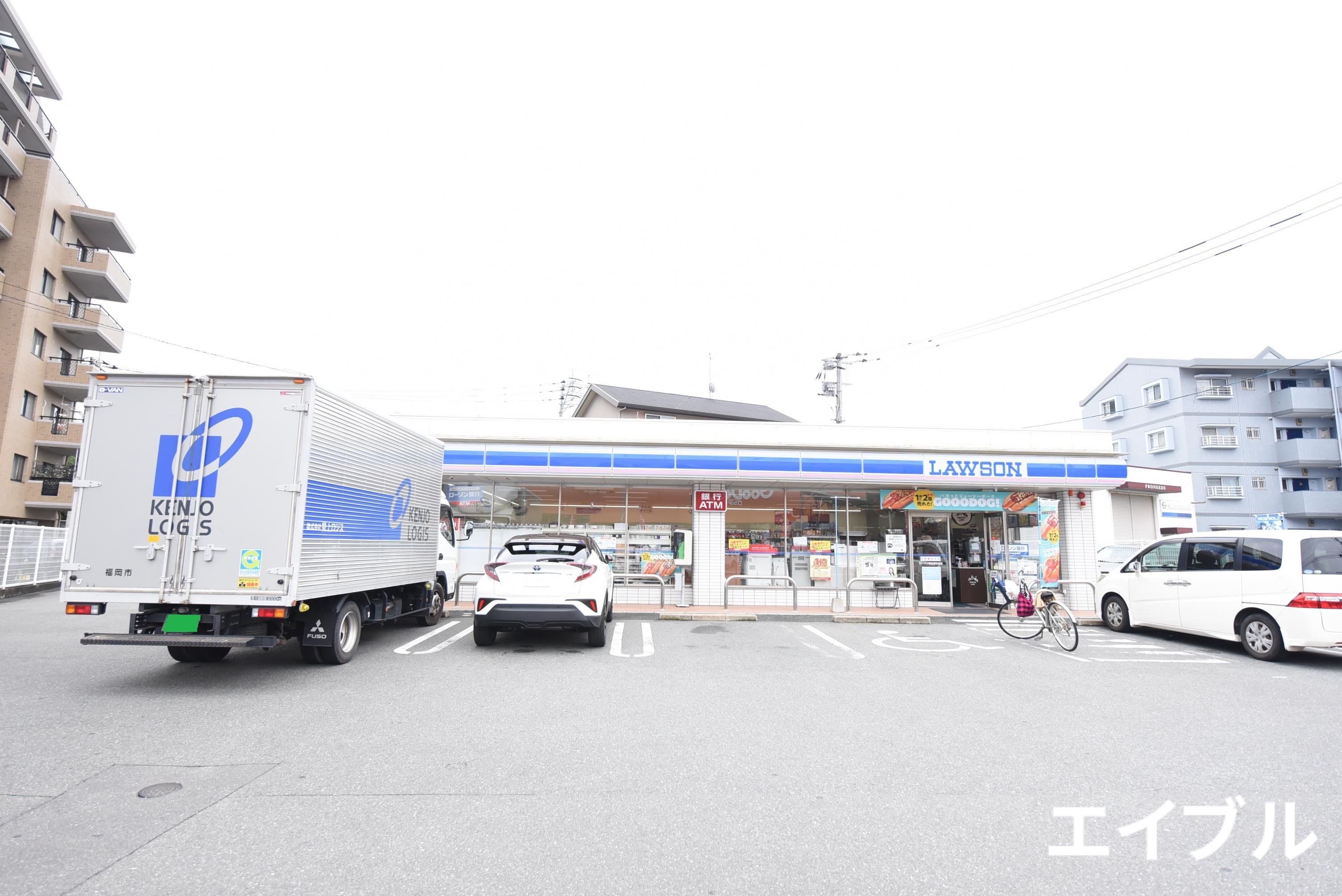 コンビニ　ローソン春日須玖南店（コンビニ）まで485m