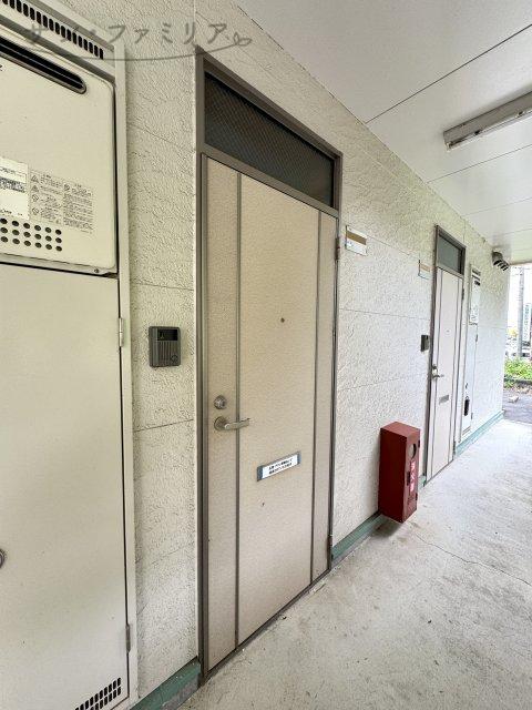 セキュリティ　同一物件別部屋写真