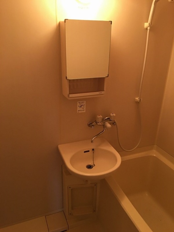 洗面設備　別部屋参考写真