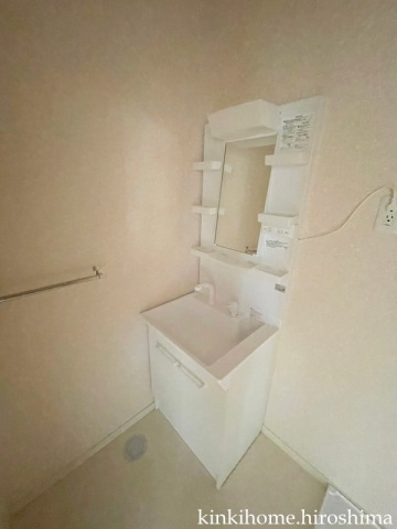 洗面設備　写真は3DKタイプの写真です。