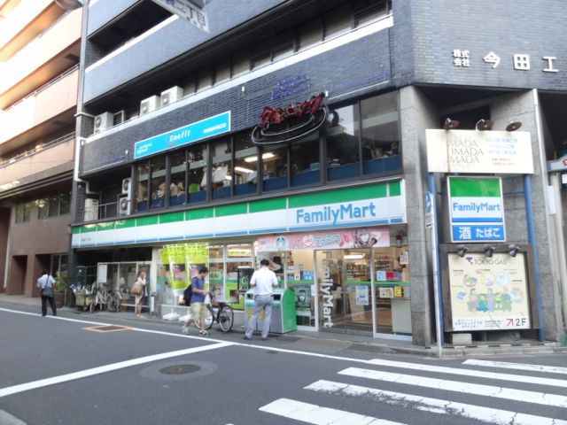 コンビニ　ファミリーマート（コンビニ）まで420m
