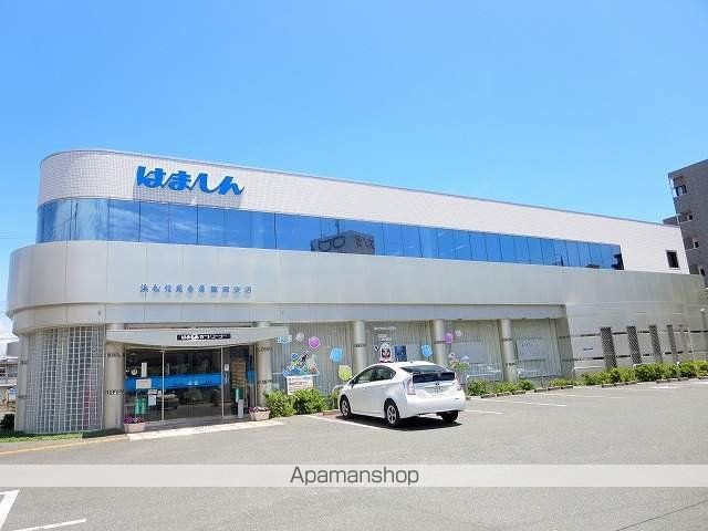銀行　浜松いわた信用金庫　鷲津支店（銀行）まで403m