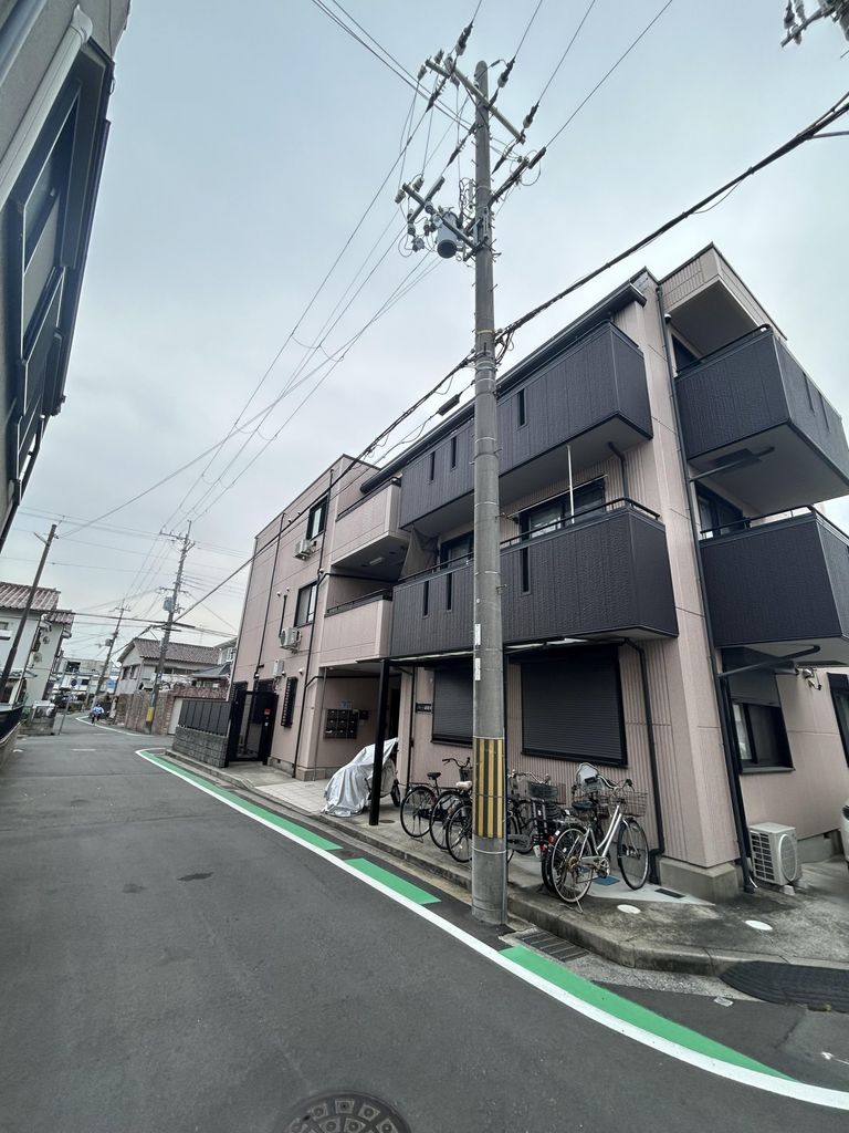建物外観　周辺環境充実♪お買い物も快適です♪