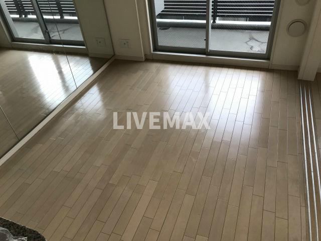 居室・リビング　※別部屋のお写真になります
