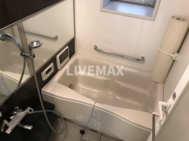バス・シャワールーム　※別部屋のお写真になります